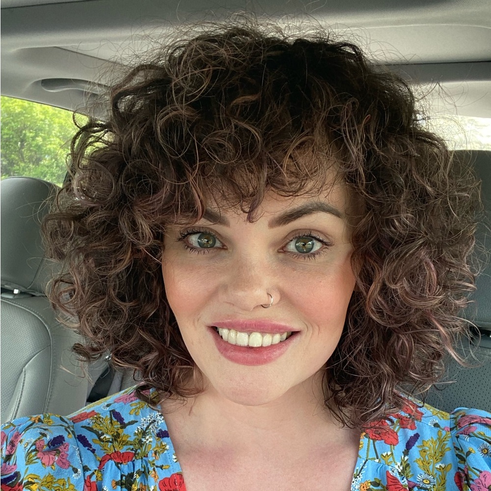 Meet your Posher, Alana